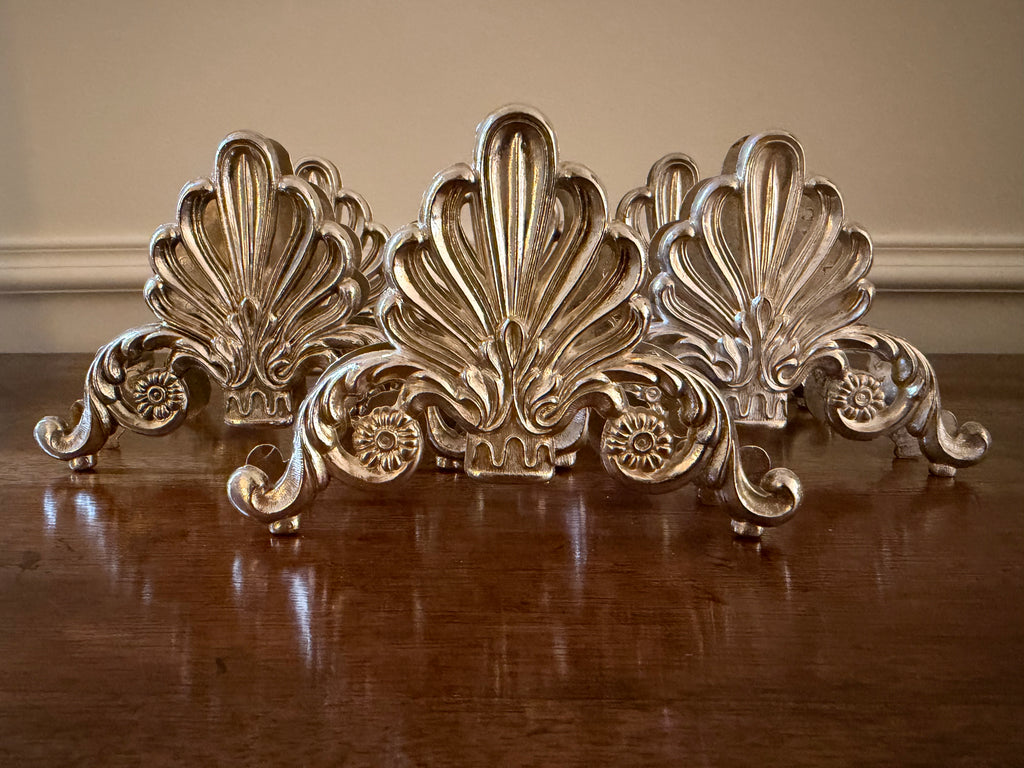 Vintage Silverplate Rococo Shell Knife Rests, Set of 6
