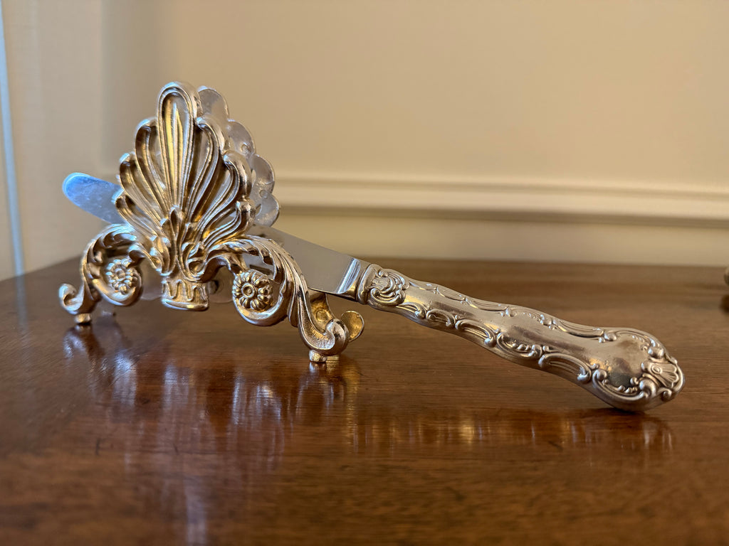 Vintage Silverplate Rococo Shell Knife Rests, Set of 6