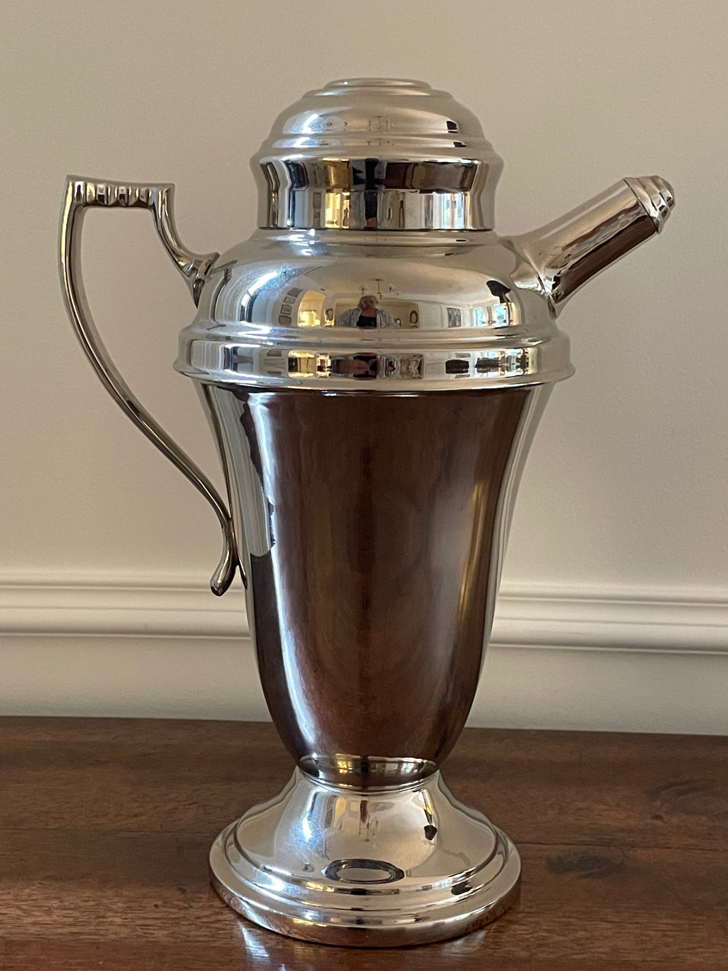 Art Deco Large-Format Vintage Chrome Cocktail Shaker