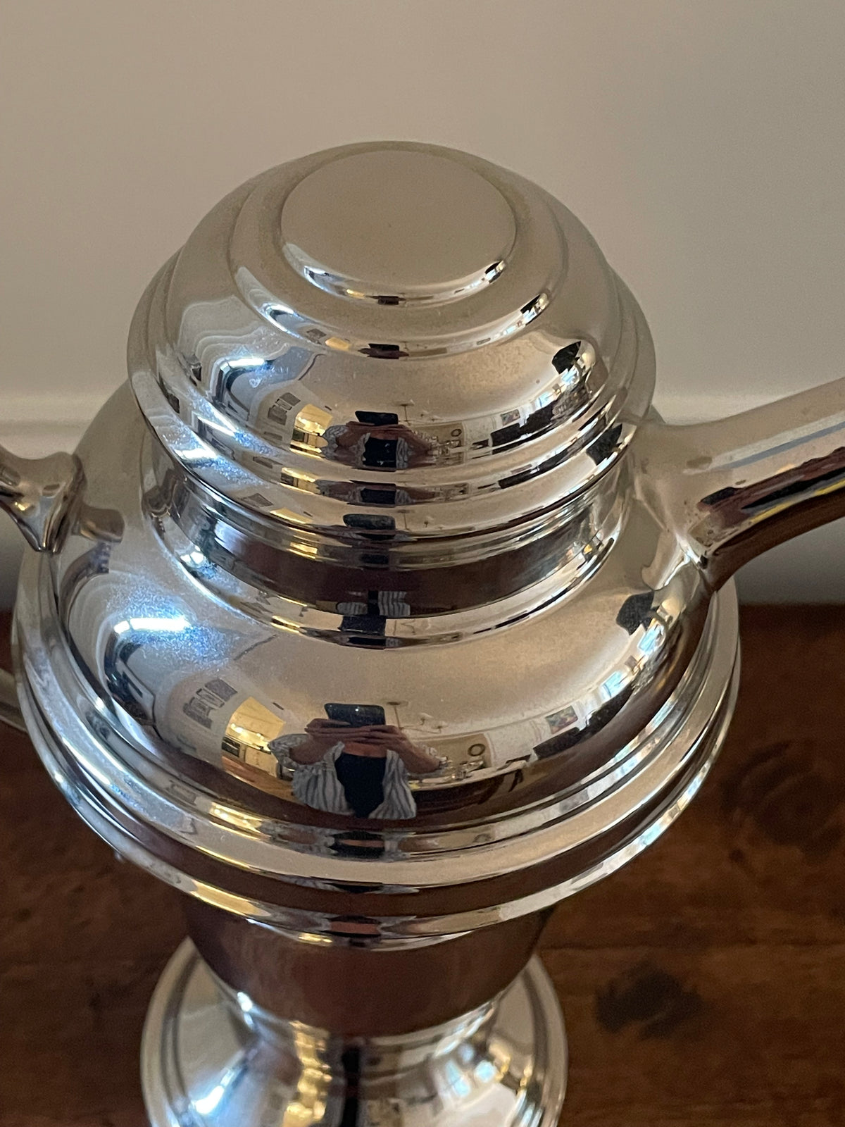 Art Deco Large-Format Vintage Chrome Cocktail Shaker