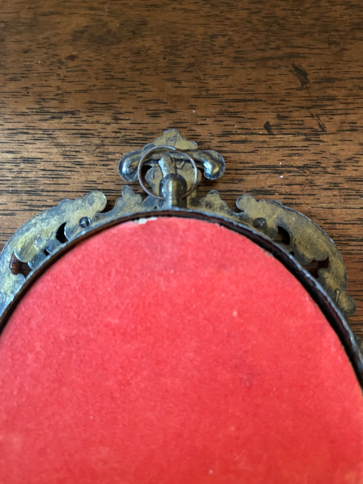 Vintage Italian Ornate Brass Oval Frame with Floral Still Life, c. 1960's