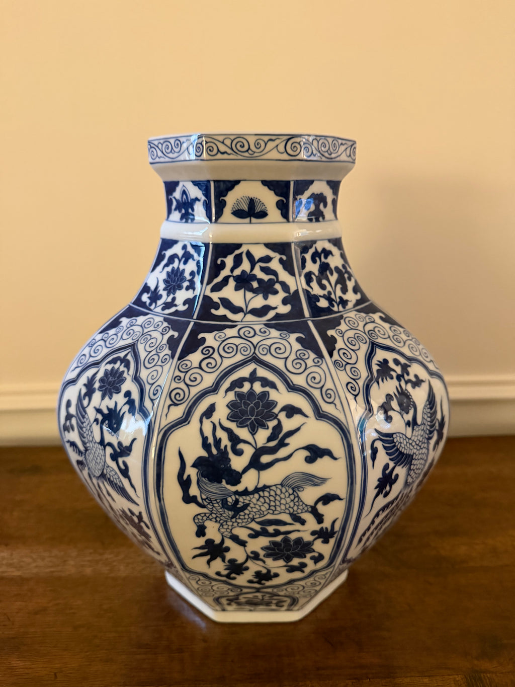 Large Vintage Chinese Blue & White Octagonal Porcelain Vase