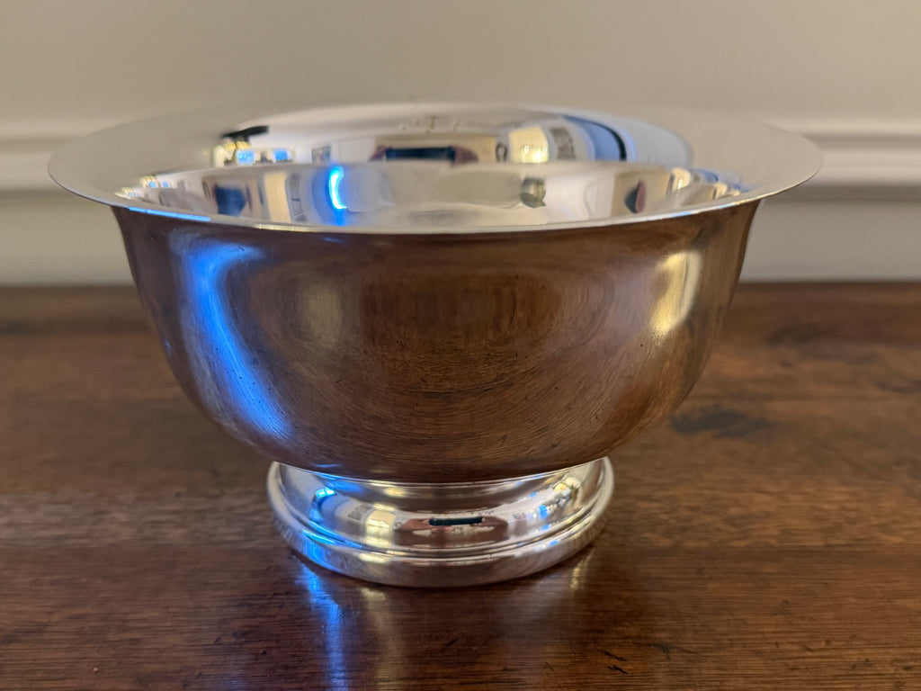 Mid-Century Sheffield Silver Co. Paul Revere Silverplate Bowl