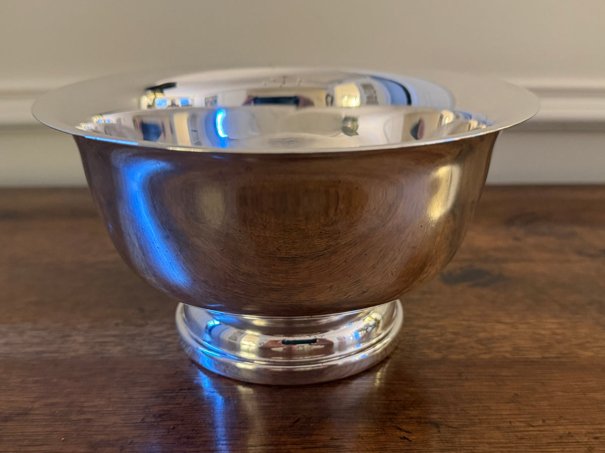 Mid-Century Sheffield Silver Co. Paul Revere Silverplate Bowl