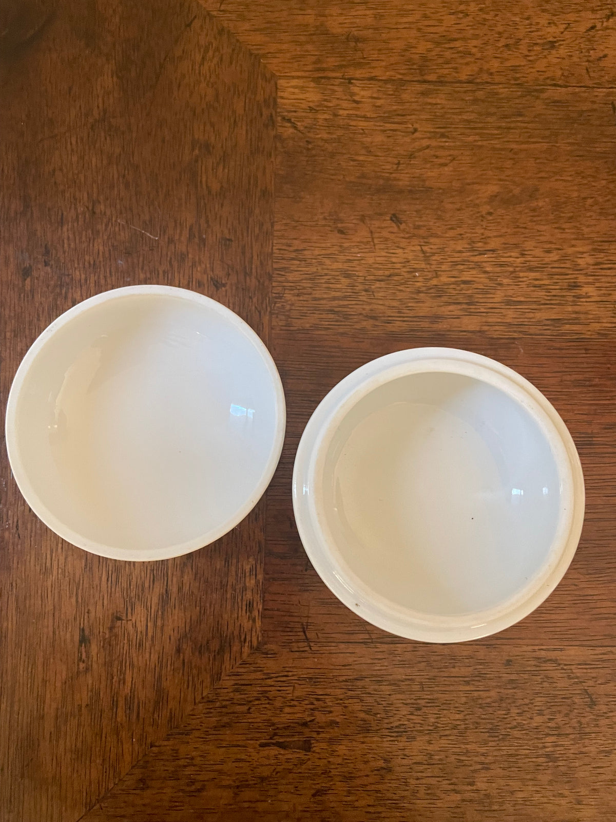 Mid Century Richard Ginori White Porcelain Trinket Box, Made in Italy