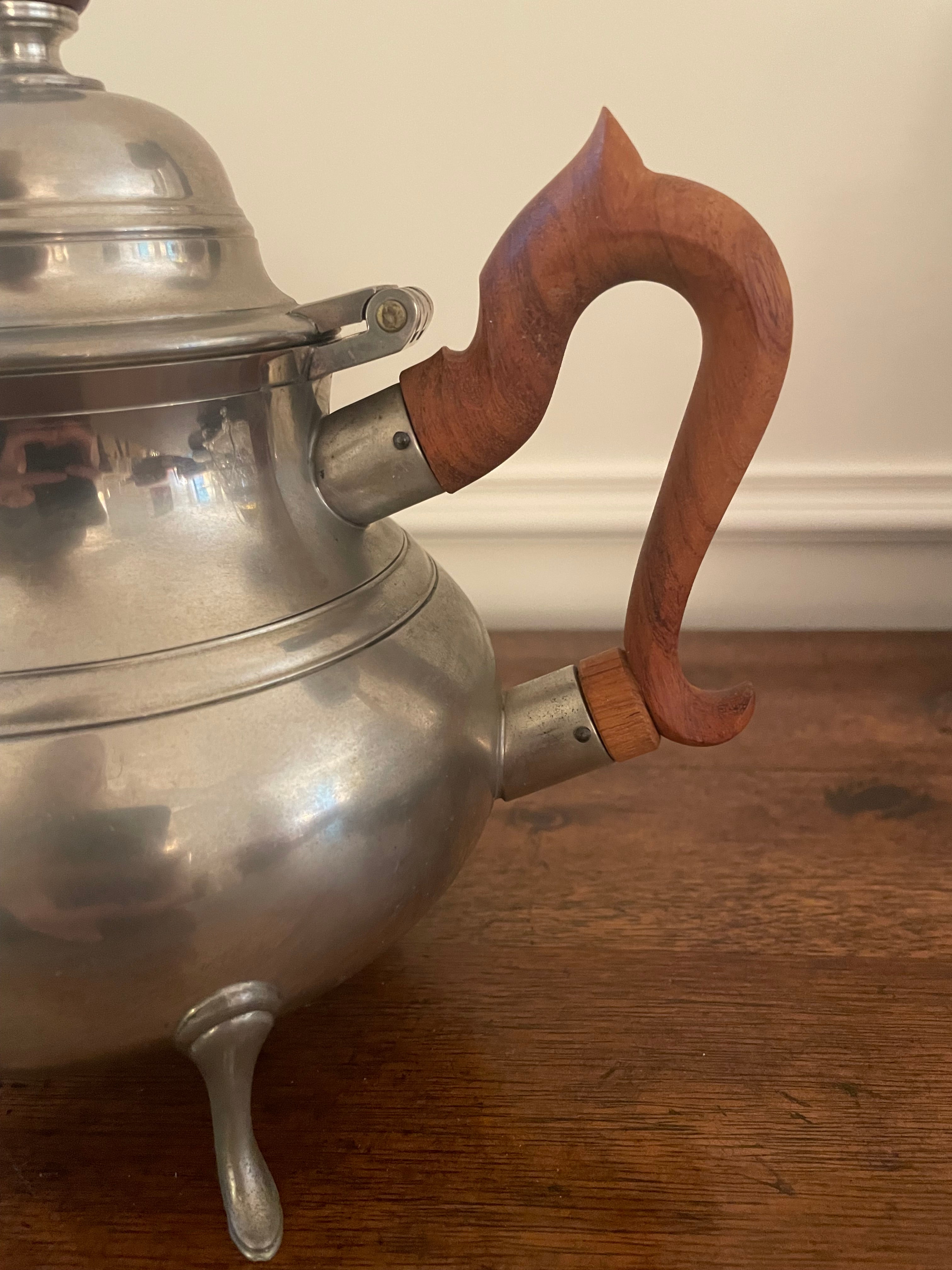 Stieff 'Colonial Williamsburg' Pewter Tea Pot, Vintage