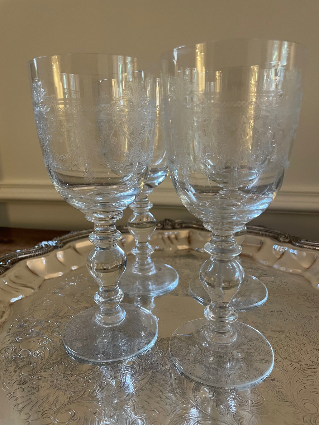 Set of 4 vintage Bohemia Crystalex 'Victoria' etched crystal wine glasses