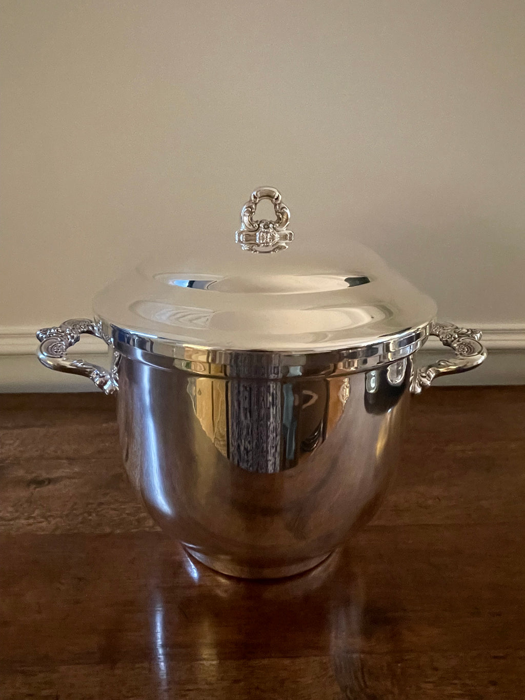 Vintage Towle “Grand Duchess” Silverplate Ice Bucket with Milk Glass Liner & Lid, Mid-20th Century