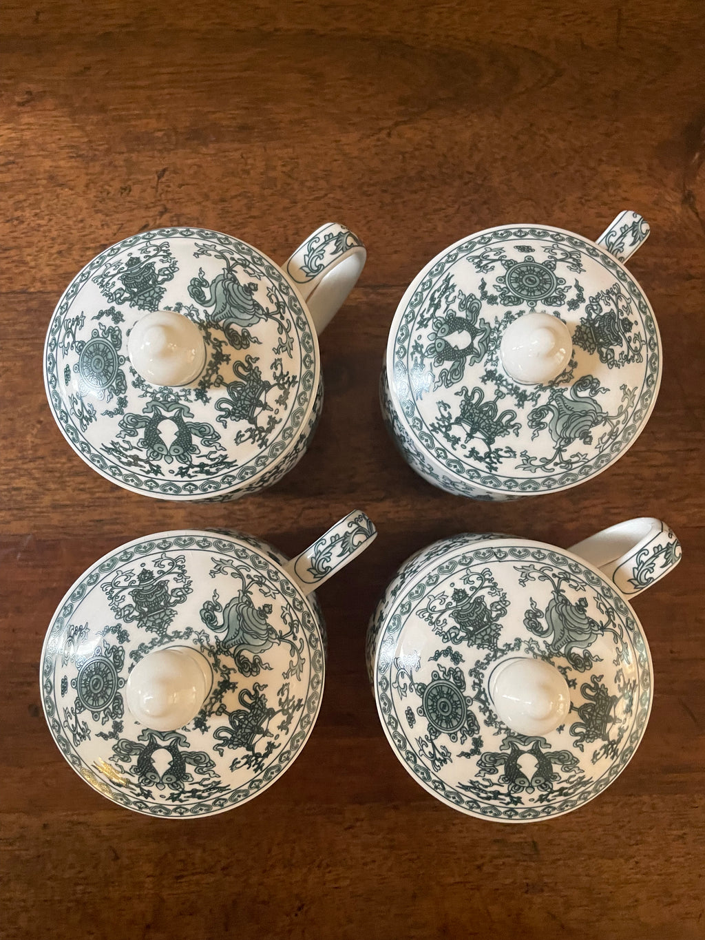Rare set of 4 Lidded Vintage Chinese Tea Cups, Green White Pattern