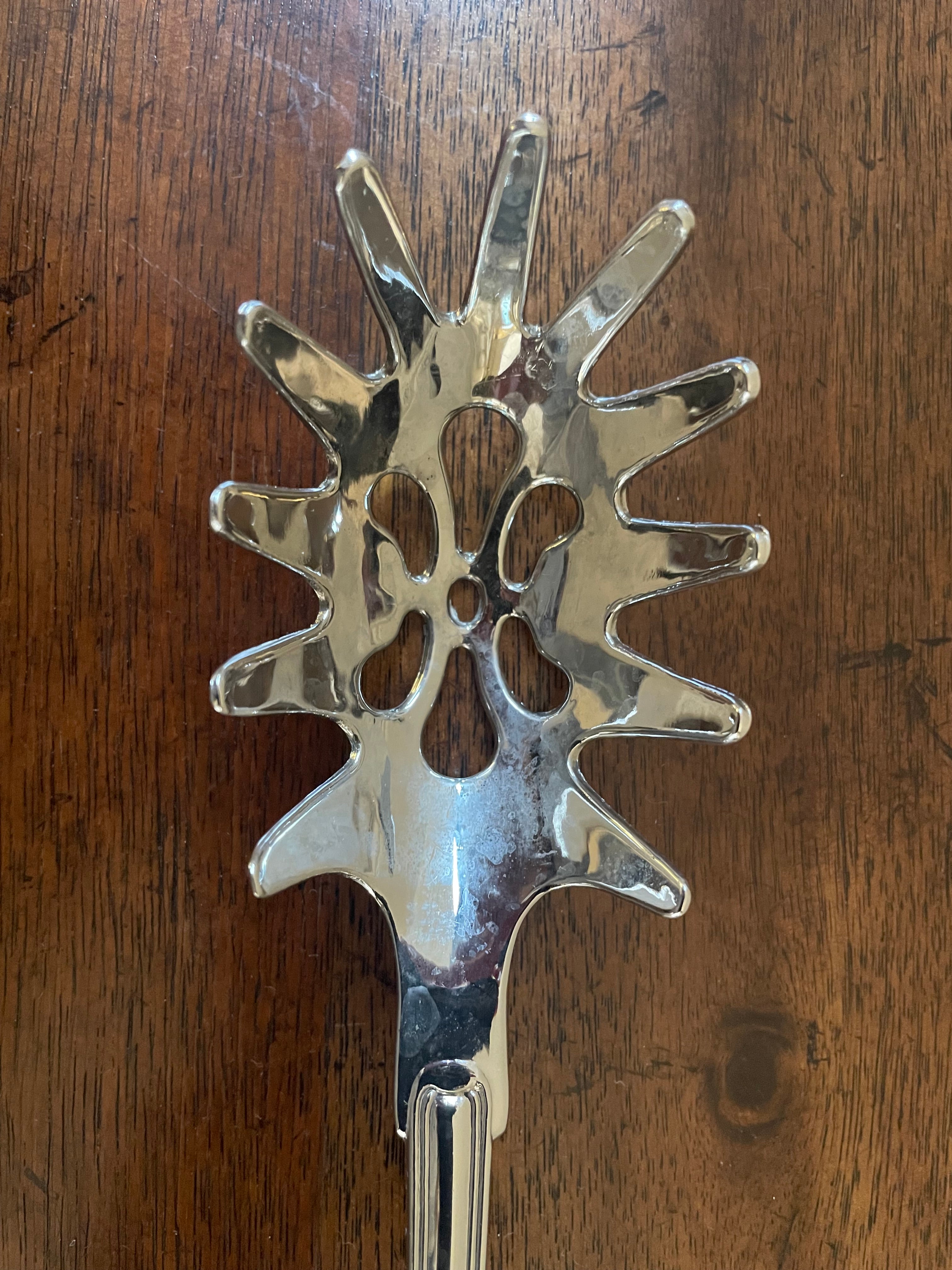 Vintage Silver-Tone Pasta Server with Shell & Foliate Detail