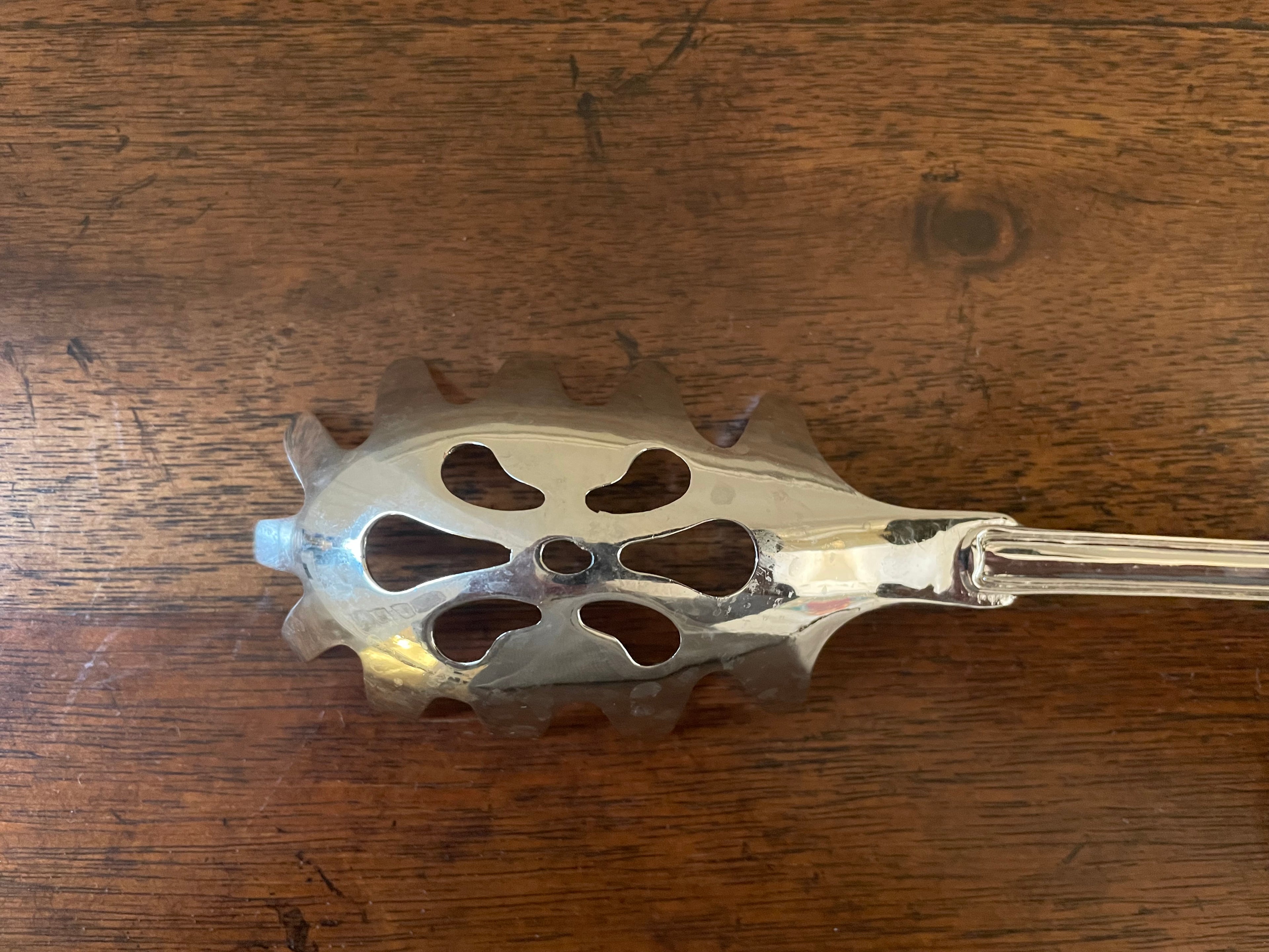 Vintage Silver-Tone Pasta Server with Shell & Foliate Detail