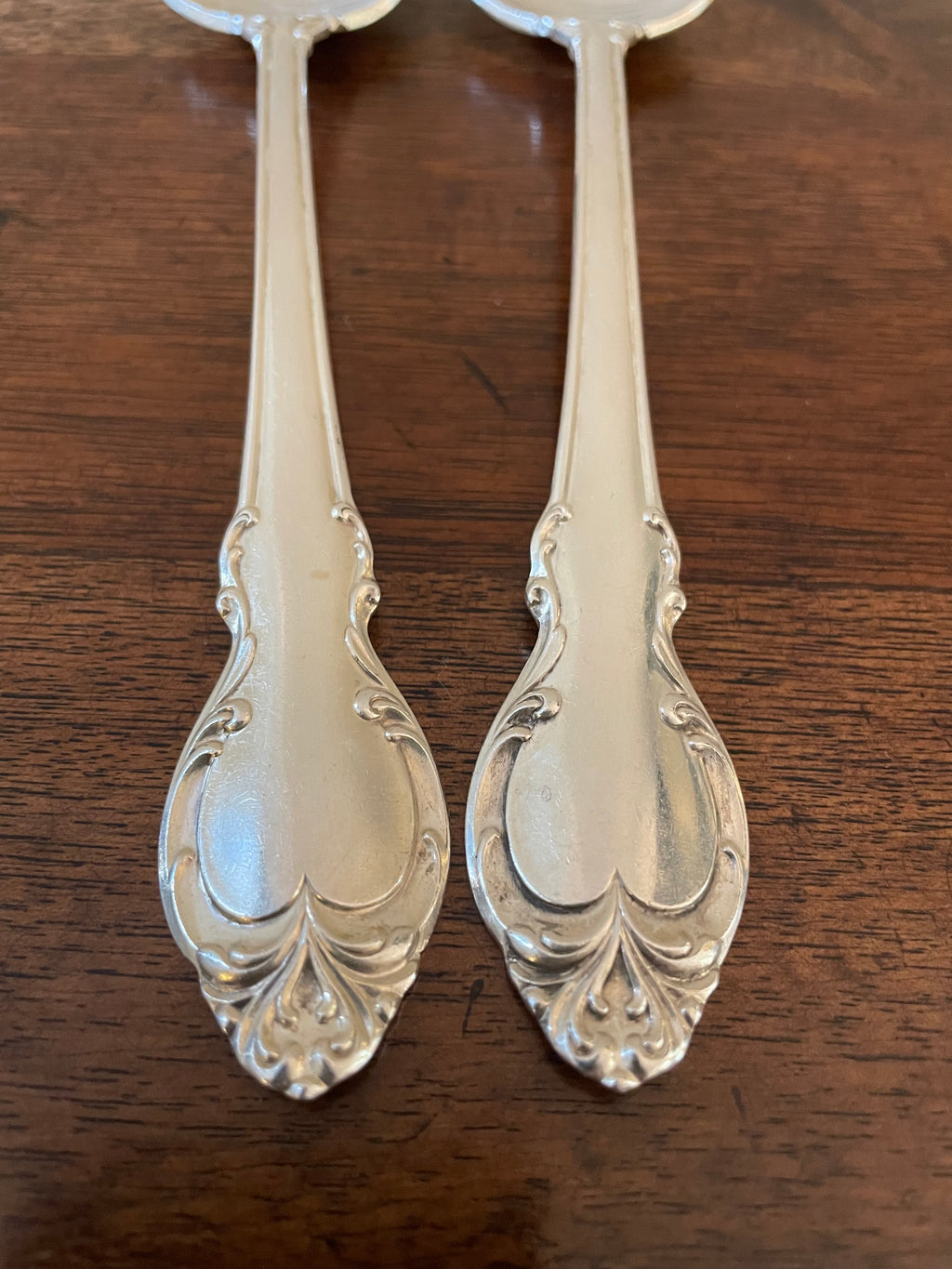 Vintage Holmes & Edwards “Silver Fashion” DeepSilver Pierced Serving Spoons, c. 1957–1960, Set of 2