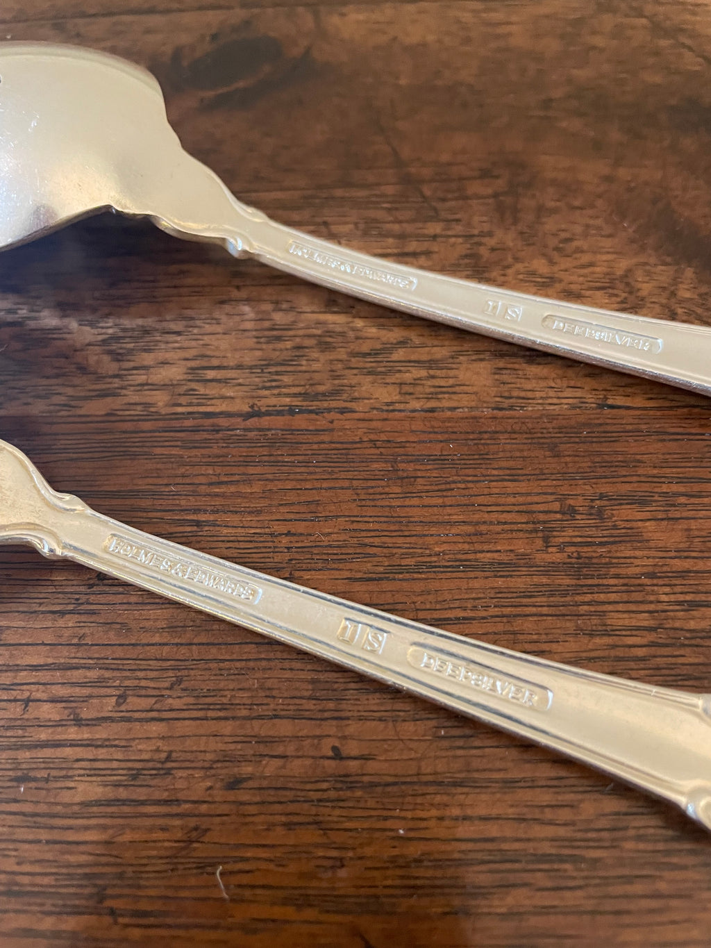 Vintage Holmes & Edwards “Silver Fashion” DeepSilver Pierced Serving Spoons, c. 1957–1960, Set of 2