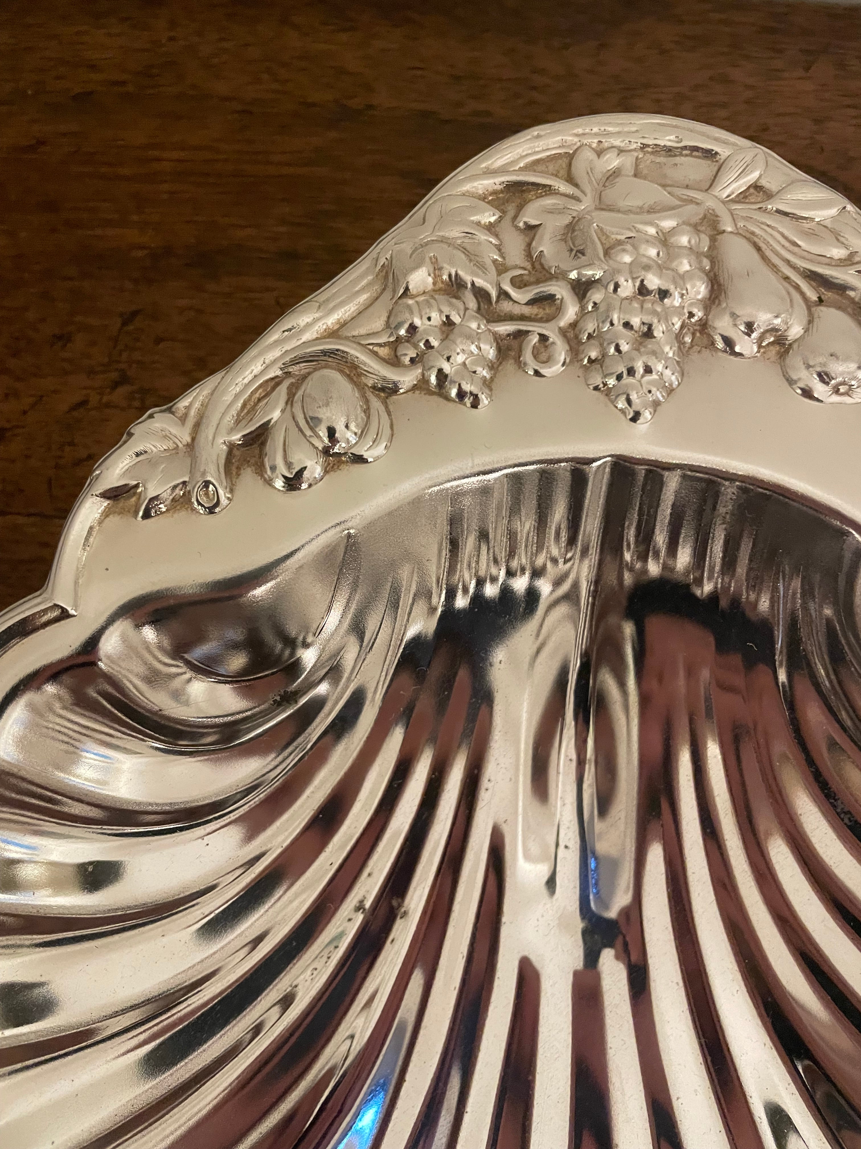 Vintage Godinger “Grape” Silverplate Scallop Shell Serving Dish, Made in USA, 10"
