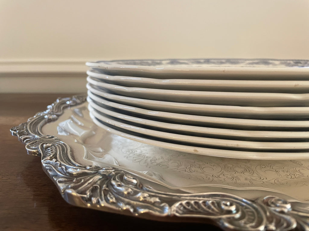Antique 1931 Wedgwood Yale University Blue & White Dinner Plates, Set of 8